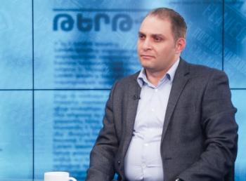 Армения: Власть пытается любой ценой узурпировать полномочия КС - «Видео Новости»