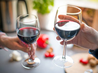 Эксперт рассказал о редкой аллергией на спиртные напитки - «Медицина»