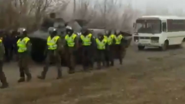 Эвакуация украинцев из Китая в Галицию - месть за майдан и «проукраинскую позицию» - «Новости дня»