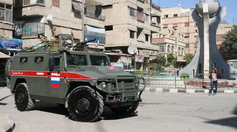 Американский броневик выдавил российский "Тигр" в поле - «Армия»