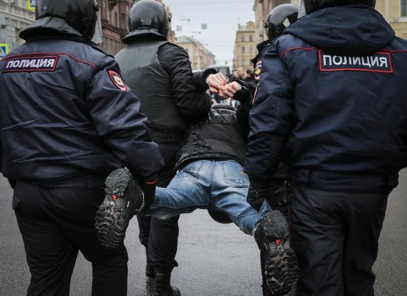 «Для Кремля любая оппозиция — это враги или предатели» - «Новости дня»