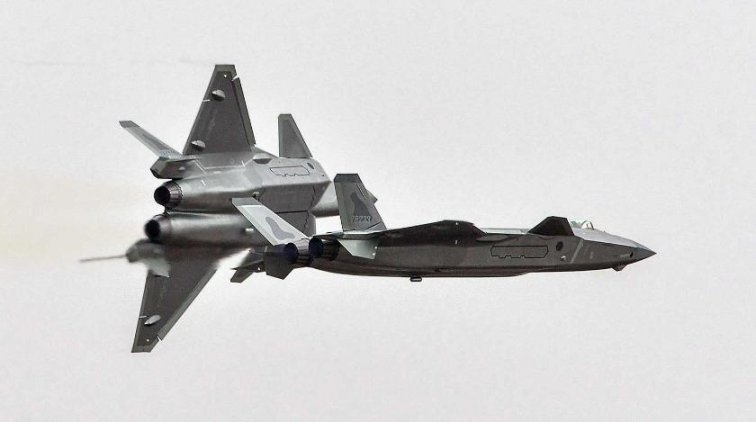 J-20 уступил F-35 и превзошел большее число истребителей - «Армия»