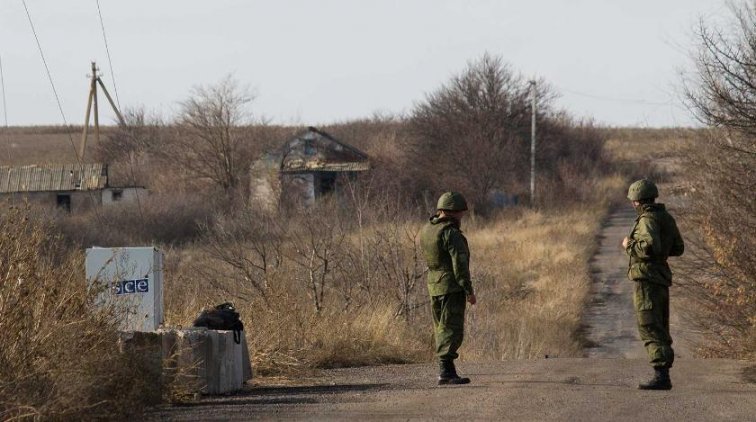 Киев насчитал десятки тысяч российский военных в Донбассе - «Украина»