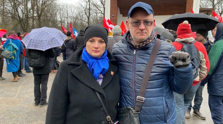 Либералы и маргиналы собрались на митинге в поддержку осужденных по делу «Сети» - «Новости дня»