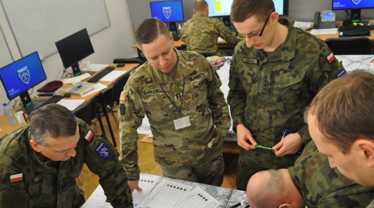 Многонациональная бригада Литвы, Польши и Украины готовится воевать по-американски - «Новости дня»