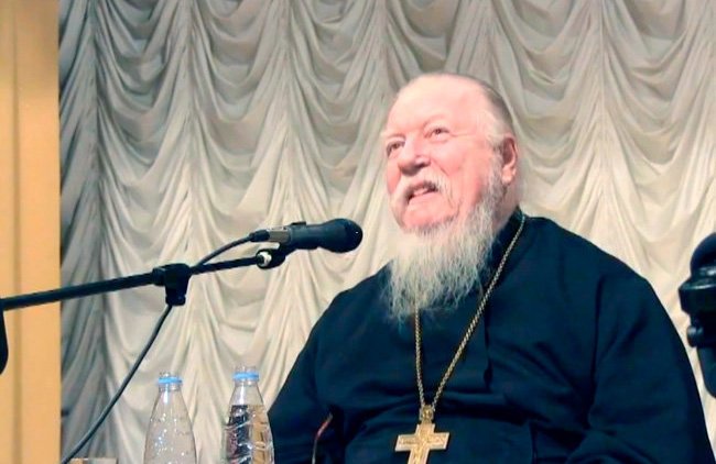Не вышла замуж - проститутка - протоирей Смирнов о гражданских браках - «Власть и Общество»