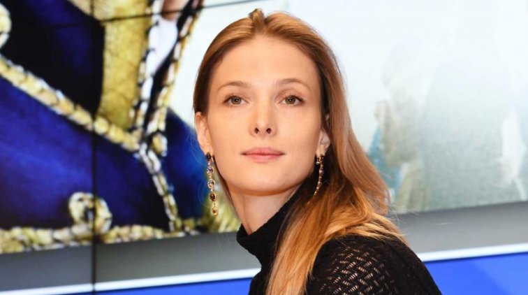 После тайных встреч и беременностей: звезда сериалов вышла замуж - «Культура»
