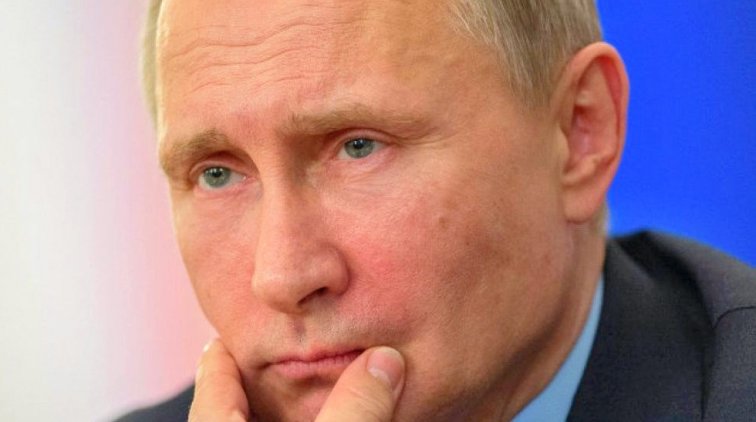 Путин выразил Зеленскому соболезнования в связи с гибелью украинцев в ДТП под Псковом - «Новости дня»