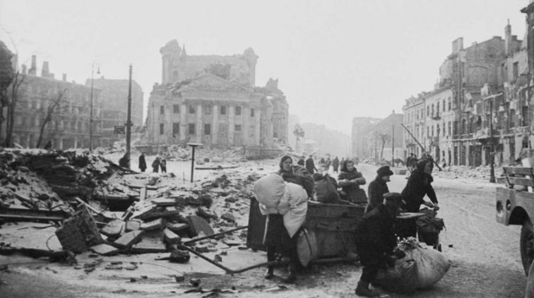 Сами себя оккупировали: в Москве посмеялись над выпадами Варшавы - «Армия»