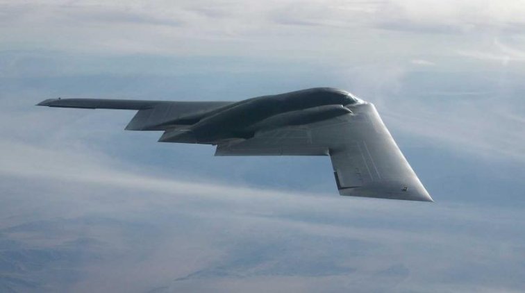 Секретный бомбардировщик B-21 засекли в "Зоне 51" - «Армия»
