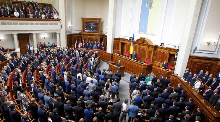 Соратникам Зеленского запретили общаться с российскими журналистами - «Политика»