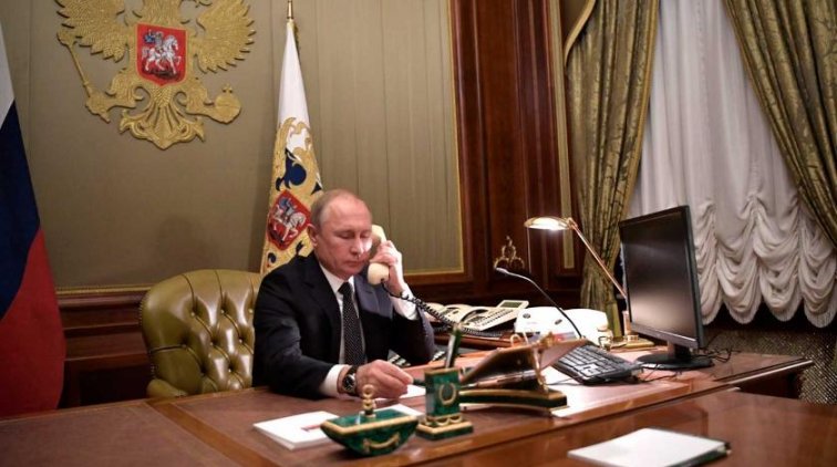 Строгий Путин дал наставления Зеленскому по телефону - «Политика»