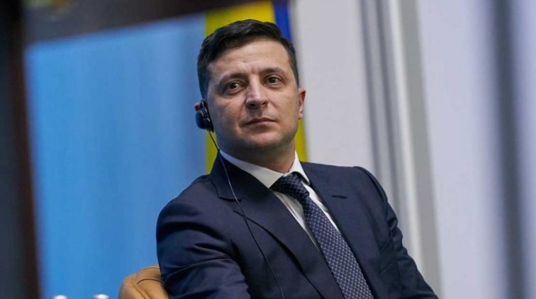 Танцующий Зеленский зажег с блондинкой на вечеринке - «Украина»