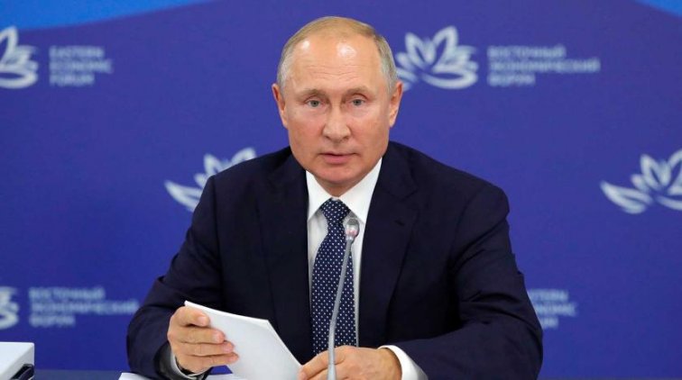 Замерзшие жители Череповца остановили кортеж Путина - «Политика»