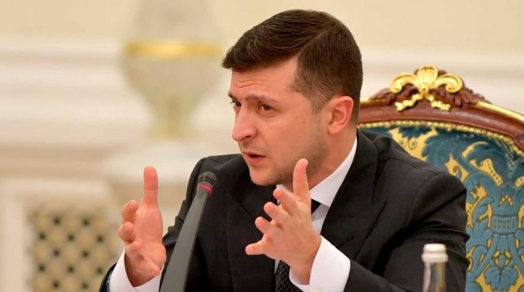 Зеленского засудят из-за тайного отпуска - «Политика»