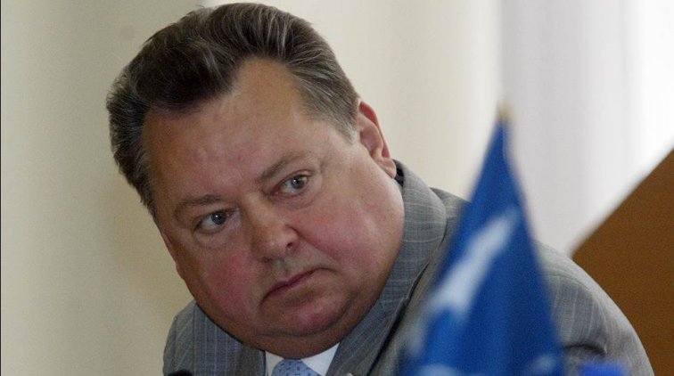 Жирующий сенатор Невзоров всех облапошил - «Новости дня»