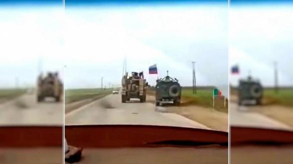 Появилось видео инцидента с бронемашинами России и США - «Видео Новости»