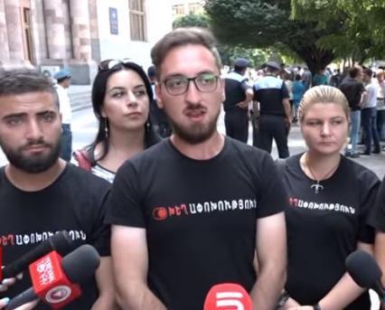 Прокуратуре не удалось вновь упечь за решетку Нарека Мутафяна - «Политика»