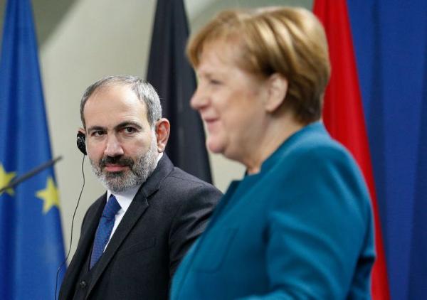 В Армении у власти патологические обманщики или бездарные трусы? - «Политика»