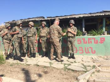 В Армию обороны приглашаются психологи, бывшие высокопоставленные военные - «Политика»