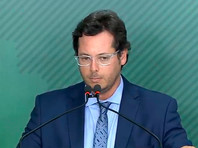 Бразильский чиновник, встречавшийся с Трампом, заражен COVID-19 - «В мире»