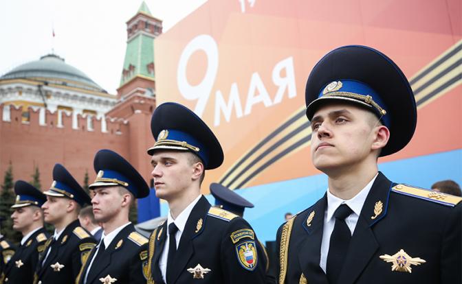 День Победы: Путин нагнал страху на британцев - «Последние новости»