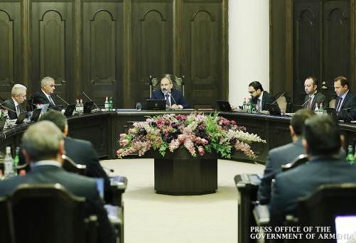 Кабинет Пашиняна продолжает "рожать" мертворожденные проекты - «Экономика»