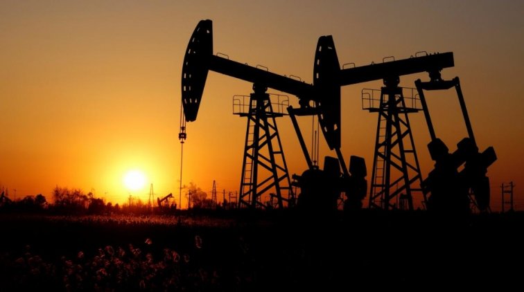 Цена российской нефти в Европе рухнула до $17 - «Новости дня»