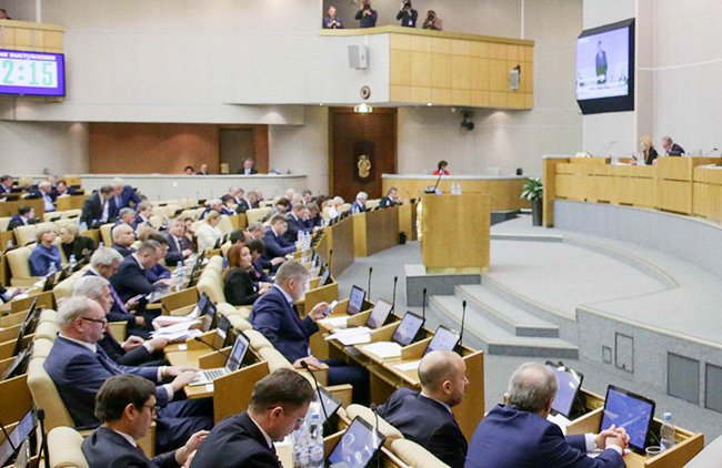 Депутат Госдумы поставил под угрозу Путина, проигнорировав карантин - «Власть и Общество»