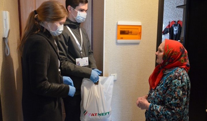 Добро с доставкой на дом, или Как коронавирус объединяет неравнодушных людей - «Новости дня»