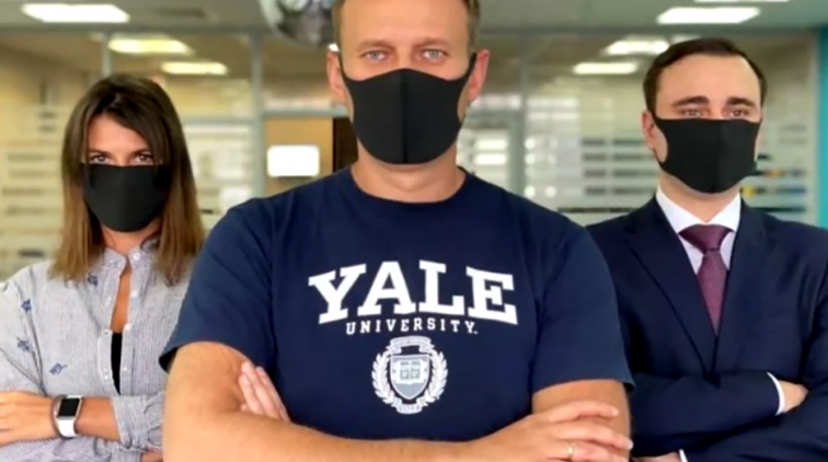 Фейки про коронавирус нужны Навальному из-за денег – а как вы догадались? - «Новости дня»