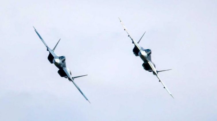 Китайцы назвали Су-57 плоским Су-27 - «Армия»