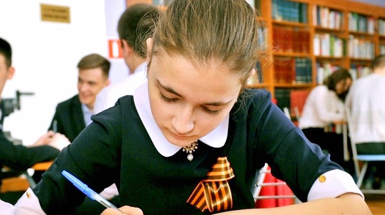 Минпросвещения не планирует досрочное начало летних каникул в школах - «Новости дня»