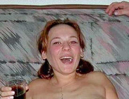 Мужчина шантажировал сожительницу интимным видео из-за отказа впустить его в дом - «Новости дня»