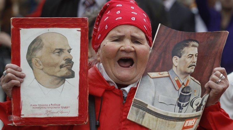 На Камчатке 12 человек покинули КПРФ в знак протеста - «Новости дня»