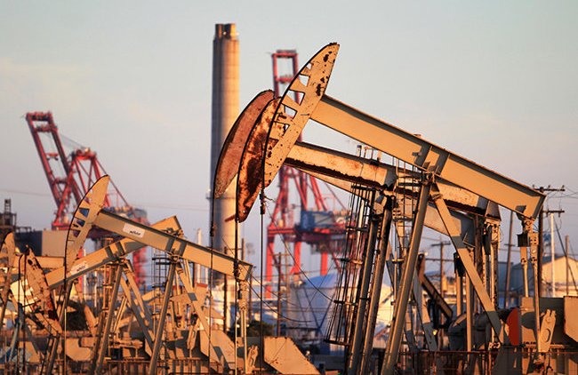 Саудовская Аравия начала оправдываться за падение цен на нефть - «В мире»