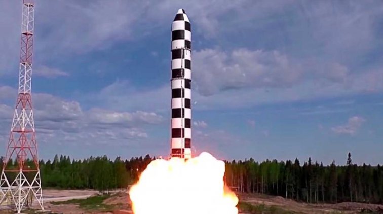 Убийственную ракету "Сатана-2" готовят в серию - «Армия»