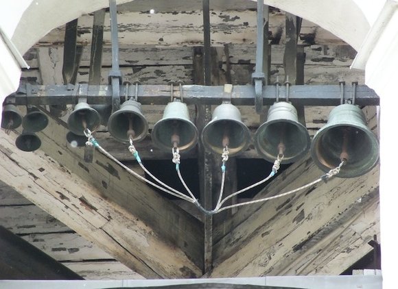 В Белгородской области коронавирус будут отгонять колокольным звоном - «Новости дня»