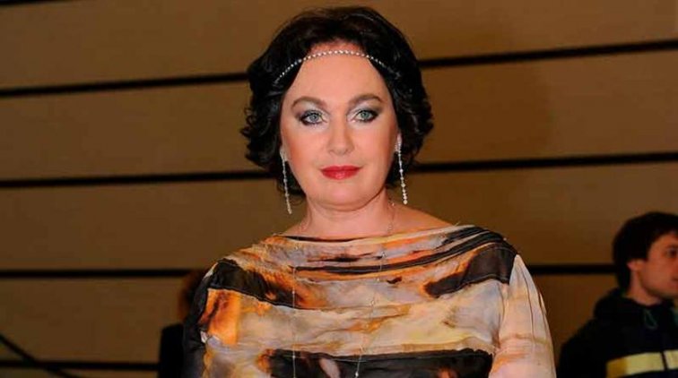 Взбешенная Гузеева обматерила рванувших гулять москвичей - «Культура»