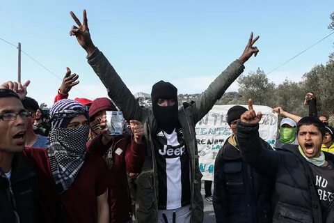 Мигранты в Греции не являются беженцами из Идлиба - «Новости дня»