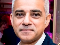 Мэр Лондона приказал расселить в отелях бездомных, чтобы они не стали разносчиками коронавируса - «Информация»