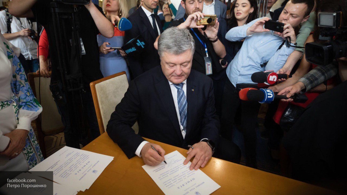 На Украине озвучили причины, по которым Порошенко непременно сбежит в США - «Новости дня»