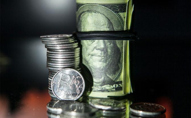 Очередной обвал рубля окончательно уведет бизнес на Запад - «Последние новости»