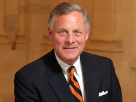 Сенатор-республиканец успел распродать акции, узнав от спецслужб о грядущем обвале - «Новости дня»