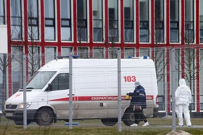 Среди новых зараженных коронавирусом в Москве оказалось много молодежи - «Новости дня»