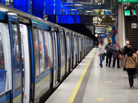 В Мюнхене задержали мужчину, лизавшего поверхности в метро. Это такой коронавирусный челлендж (ВИДЕО) - «В мире»