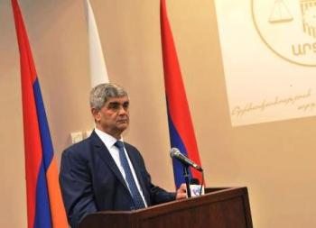 Виталий Баласанян призывает объявить в Арцахе чрезвычайное положение - «Политика»