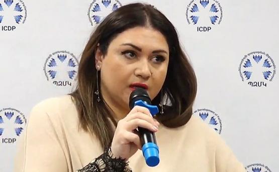 Анжела Элибегова - Анне Акопян: Вы вновь озвучиваете свои иллюзии, но молчите, когда стреляют в наших детей - «Армия»