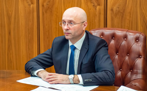 Глава Хакасии отстранил от работы задержанного за взятку заместителя - «Коррупция»