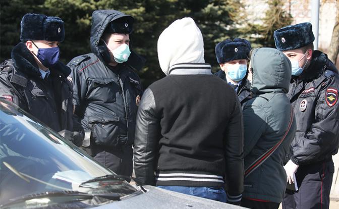 Голодать или грабить: Зачем Путин доводит россиян до ручки - «Общество»